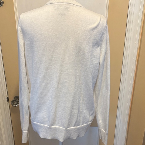 Amazon Essentials Women's White Sweater - Picture 2 of 3
